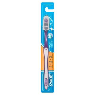 Oral-B 1-2-3 Classic Medium fogkefe